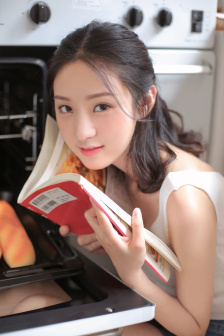 变成黑皮肤和朋友做了第5集